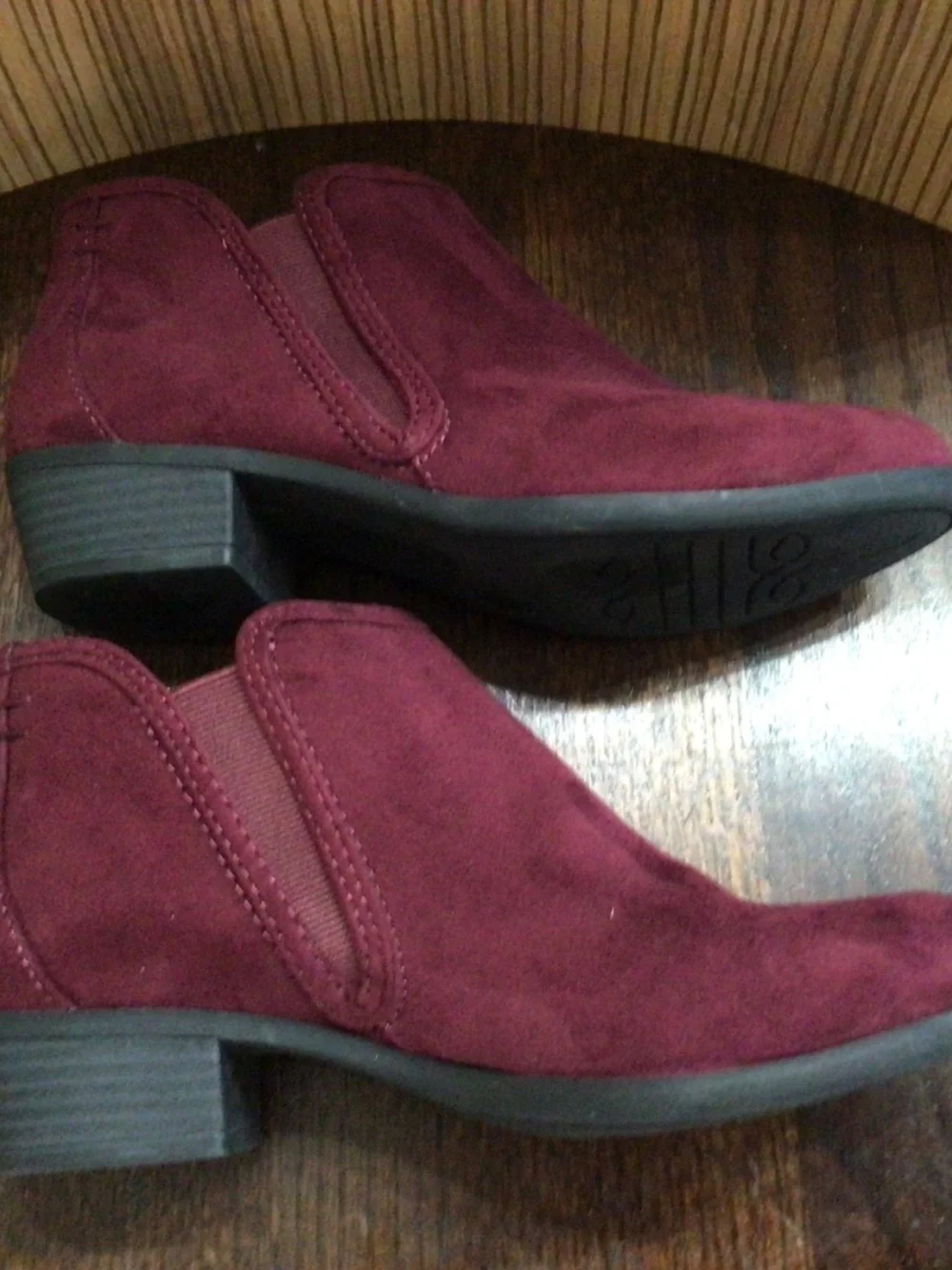 Maurices ankle boots in burgundy. Size 6 1/2. Very gently worn.